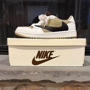 Nike Air Jordan 1 Retro Low Golf- Travis Scott